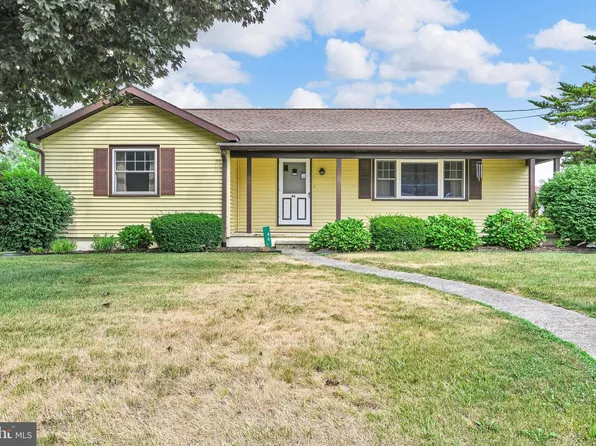 46 Martin Rd, Myerstown, PA 17067