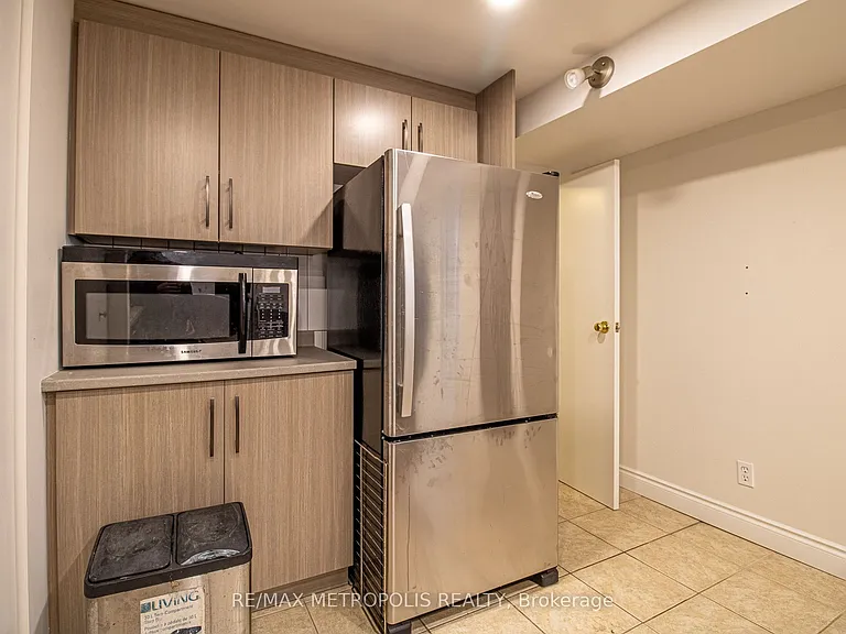 507 Charnwood Ct #BASEMENT — Photo 12