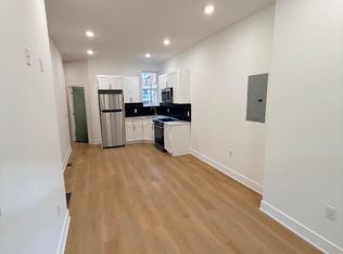 1325 Kerbaugh St #A, Philadelphia, PA 19140