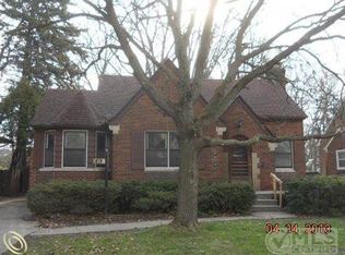 18296 Salem St, Detroit, MI 48219