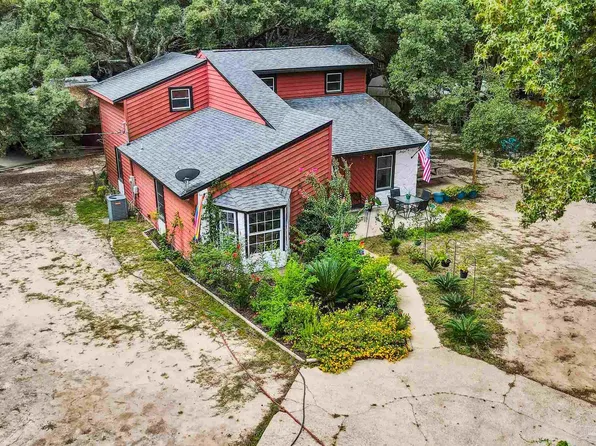7625 Levi St, Navarre, FL 32566