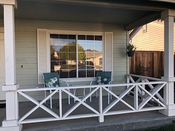 2nd image of 960 Paseo Dr