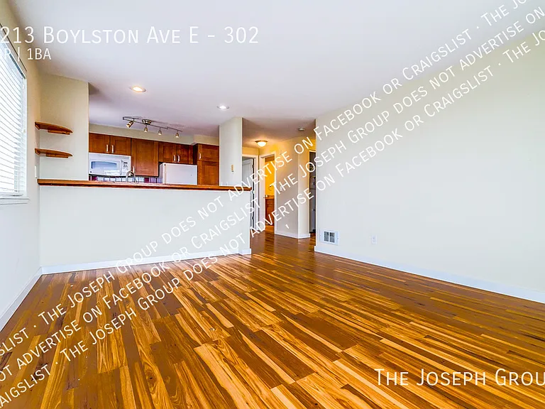 2213 Boylston Ave E #302 — Photo 3