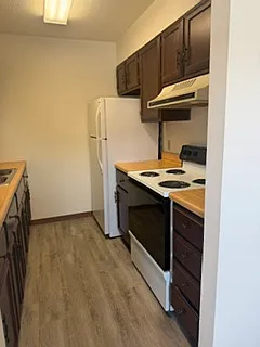 1520 Main Street — Photo 3