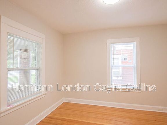 3rd image of 3424 Lucas And Hunt Rd
