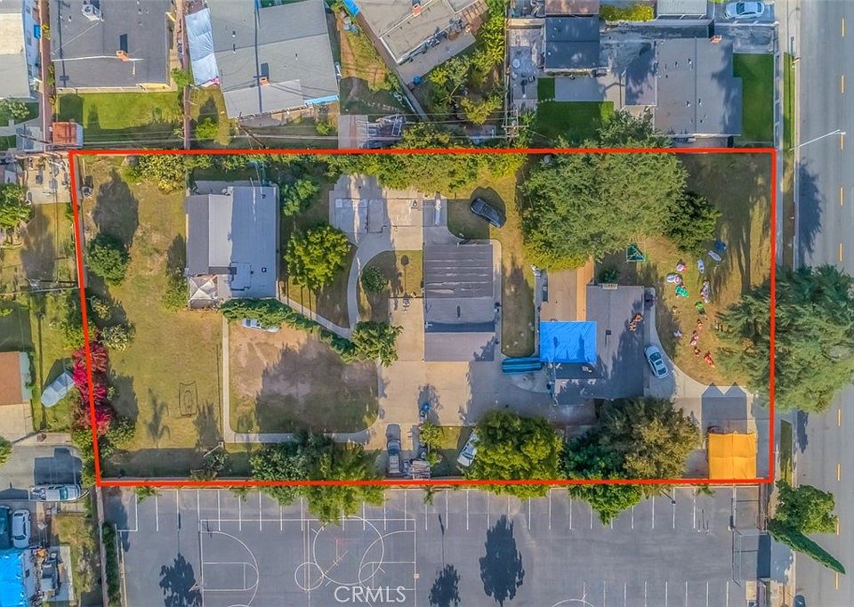 1st image of 335 Willow Ave