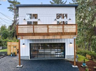 33254 Columbia Beach Ln, Warrenton, OR 97146