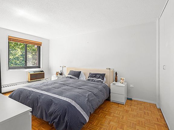 3rd image of 80 Beekman St APT 6E