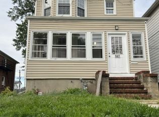 947 Grove St, Elizabeth, NJ 07202