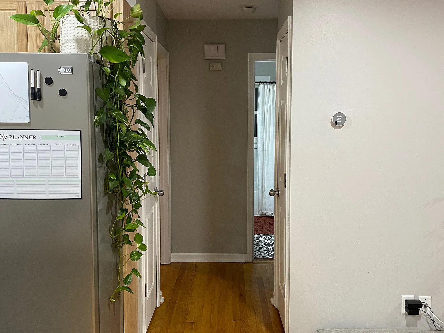 2 bed, 1100 sqft, $1,600 — Photo 2