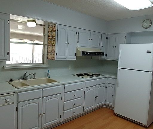 3rd image of 124 Poco Vista Dr