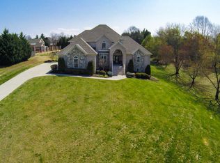 3614 Helmsley Ct, Maryville, TN 37803