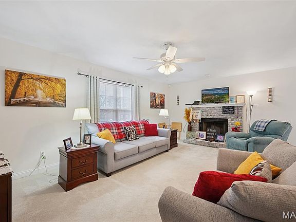 3rd image of 1308 Rockwood Forest Dr