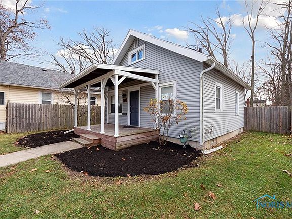 4th image of 2841 Medford Dr