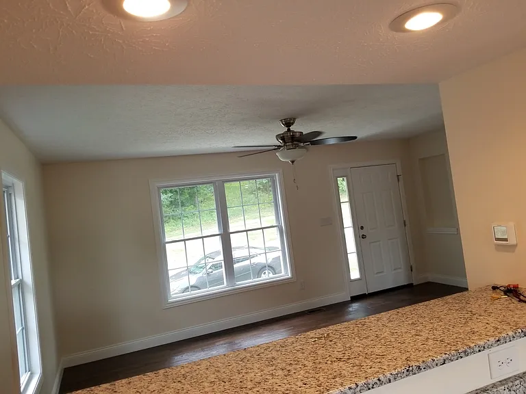 2266 S Samuel Ln — Photo 9