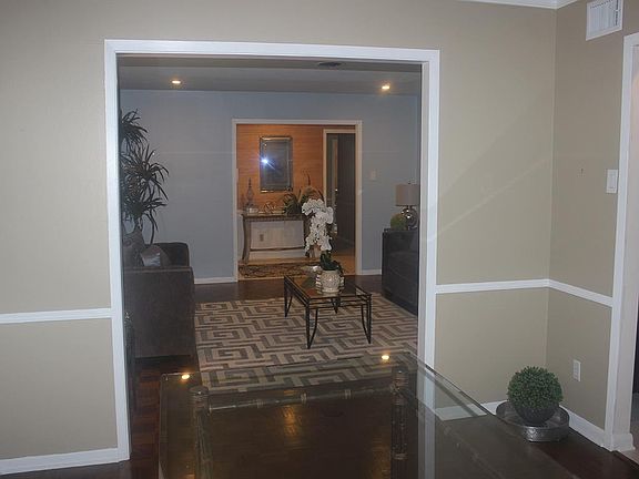 2nd image of 5203 Queensloch Dr