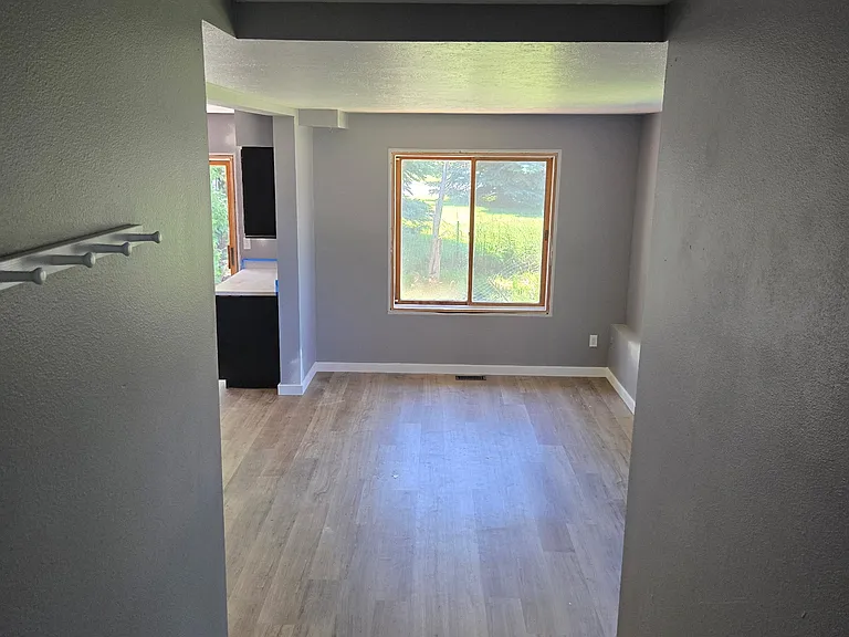 102 N Pondera Ave #D — Photo 5