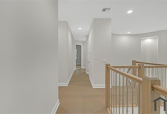 3rd image of 5218 Liberty Ln #5218