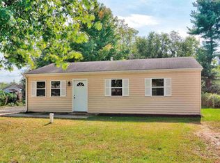 706 Southside Dr, Warsaw, IN 46580