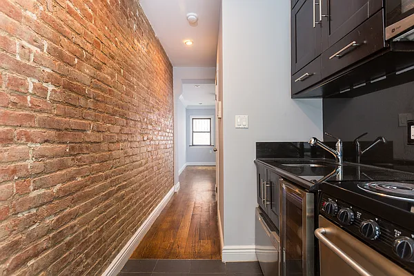 Rented by Centennial Properties NY | media 4