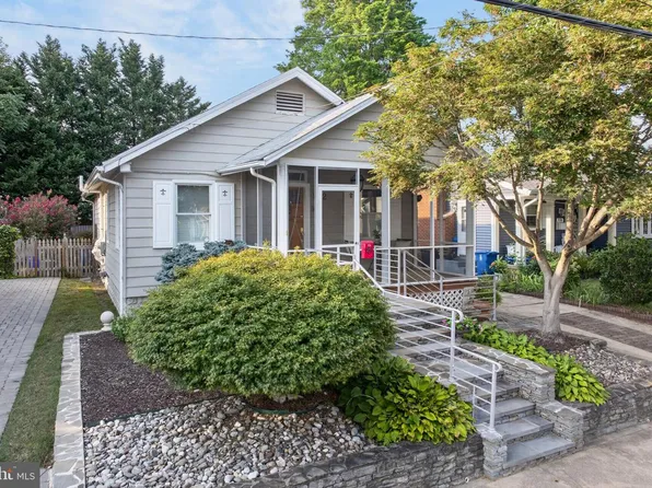 122 Smith Ave, Annapolis, MD 21401