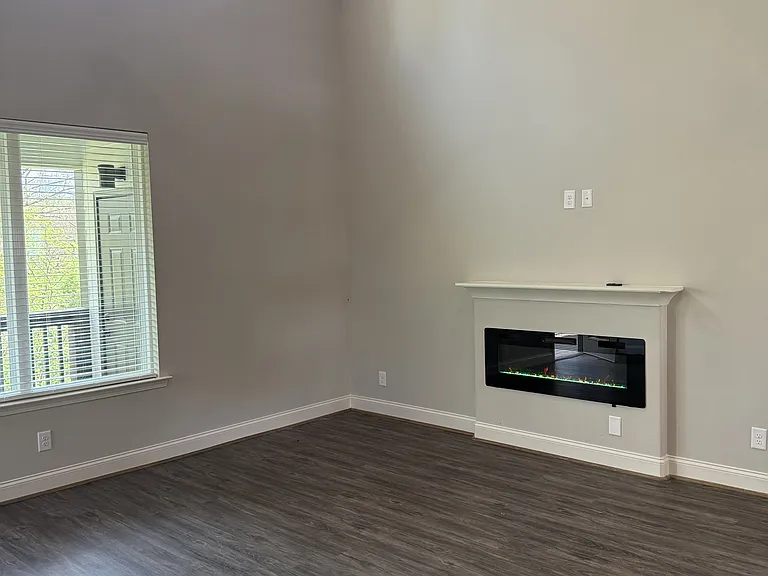 4429 Lennox Pl #12-65 — Photo 6