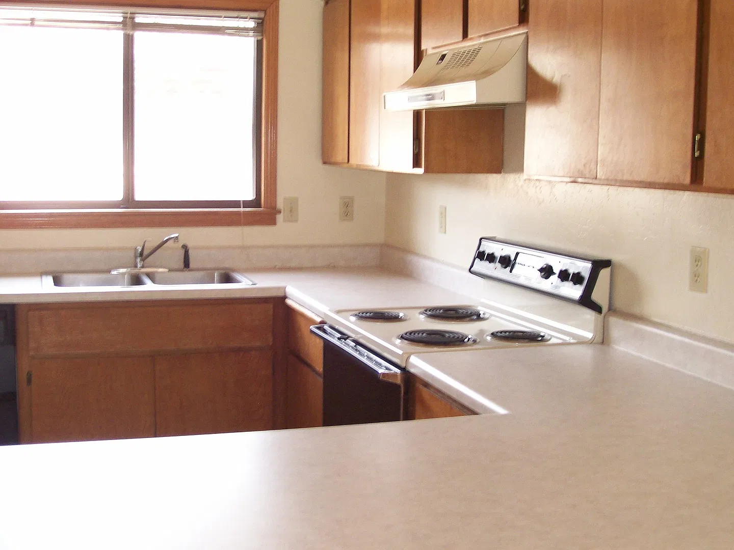 Country Club Townhouse — Photo 4