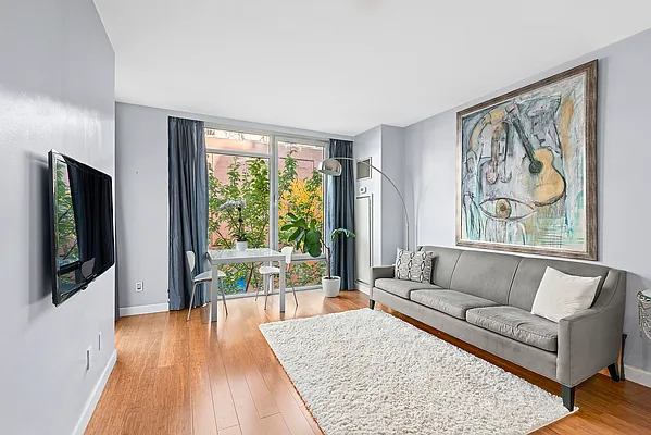 Sold by Compass | media 1