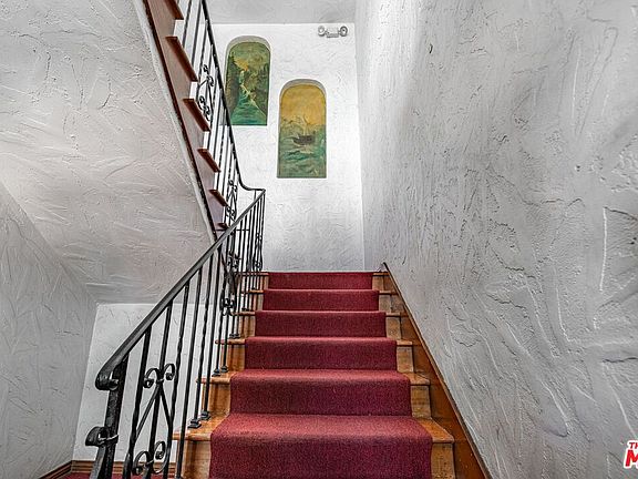 3rd image of 6101 Alcott St #6103-1/2