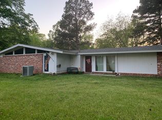 528 S Cherry St, Hamburg, AR 71646