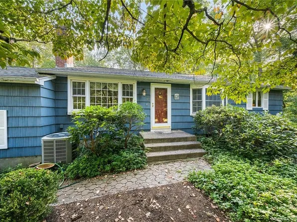 99 Old Meadow Plain Road, Simsbury, CT 06089