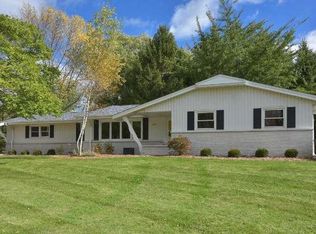 1118 Niesen Rd, Port Washington, WI 53074