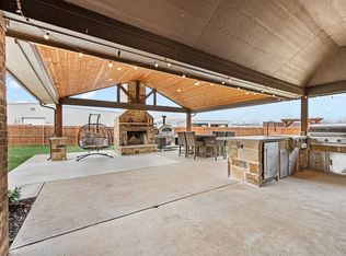 244 Ovaletta Dr, Justin, TX 76247