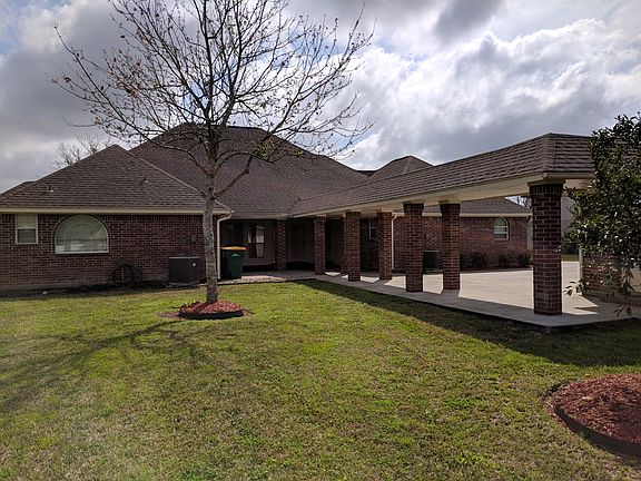 5th image of 650 Westwood Cir