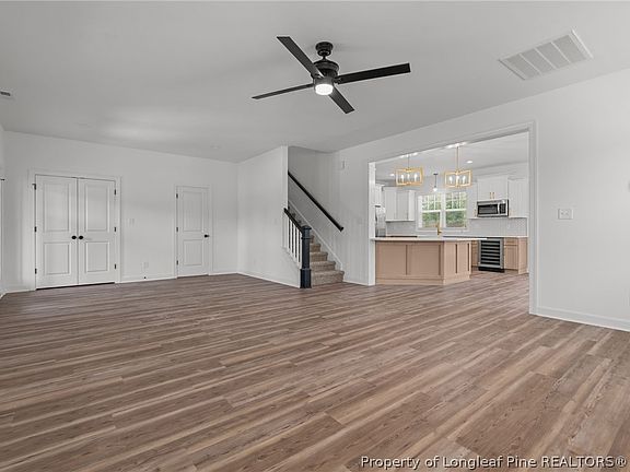 5th image of 158 Myrtle Oak Dr