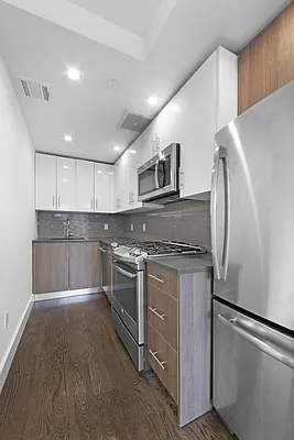 Rented by Farside Realty LLC | media 12