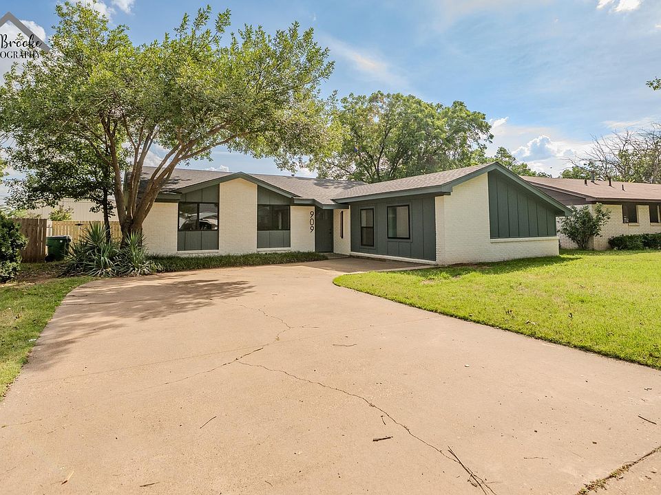 1st image of 909 W Cornelia Ave
