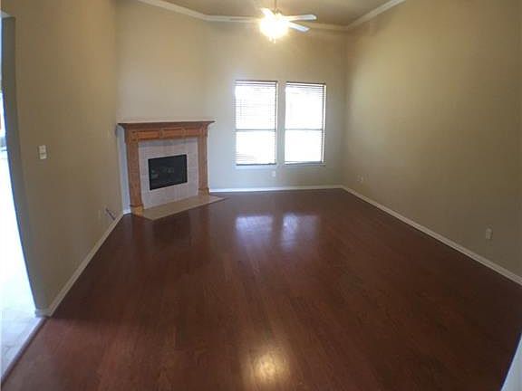 3rd image of 607 Haymeadow Dr