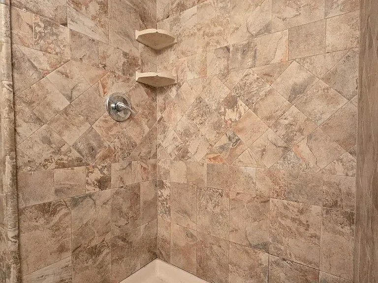 443 Home Ave #1 — Photo 25