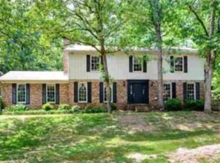 4 Bridgeport Ct, Little Rock, AR 72227