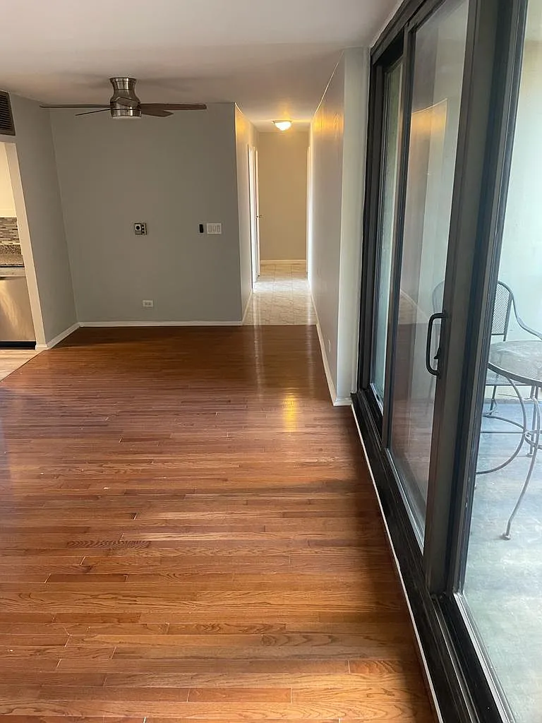 1 bed, 850 sqft, $1,995 — Photo 4