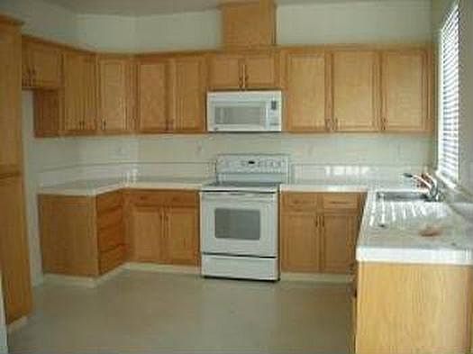 2nd image of 1525 Lankershire Dr