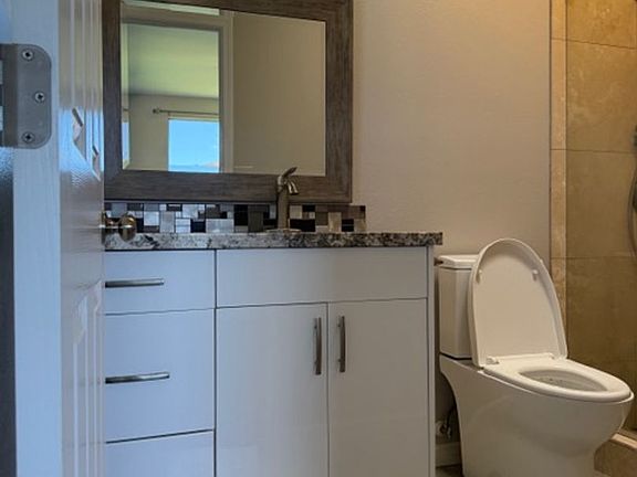 4th image of 75 Kaupea St