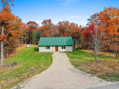 W10048 Terri Ln, Crivitz, WI, 54114