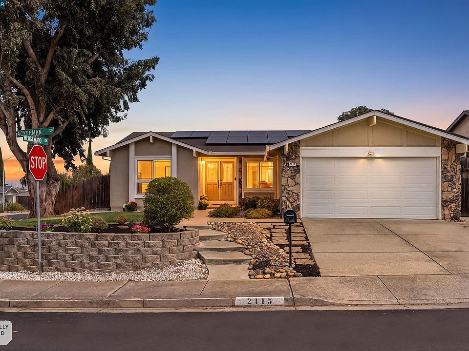 1st image of 2115 Ackerman Dr