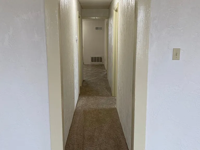 315 West Main St — Photo 4