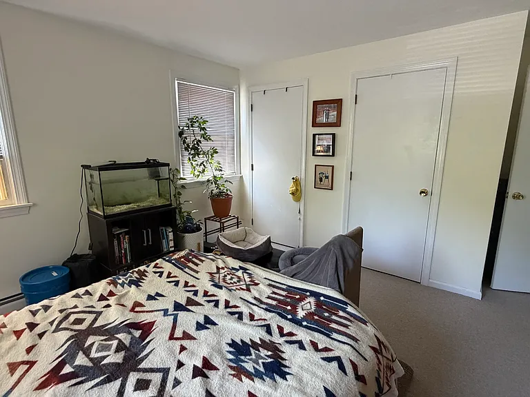 106 Green St #1 — Photo 8