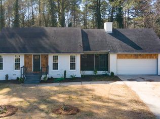 3995 Chemawa Dr, Stone Mountain, GA 30083