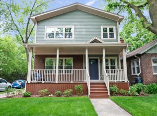 1758 W Columbia Ave, Chicago, IL