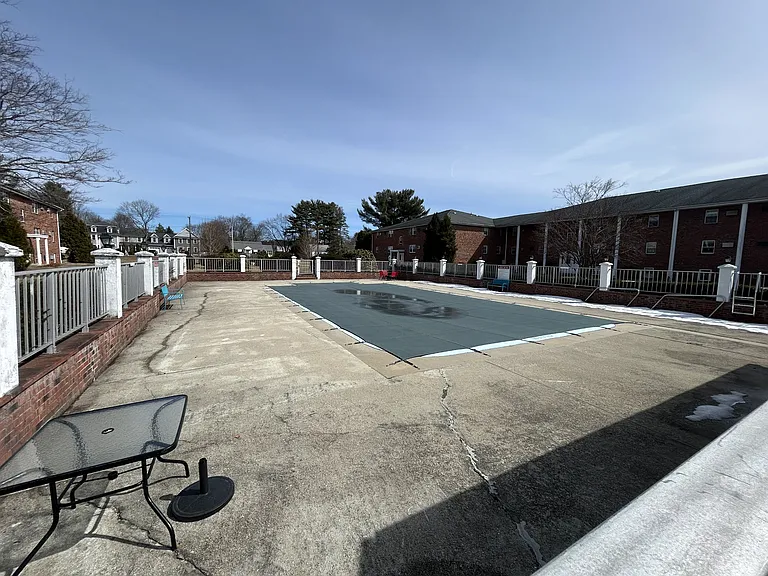 89 Pleasant St #1-C11 — Photo 13